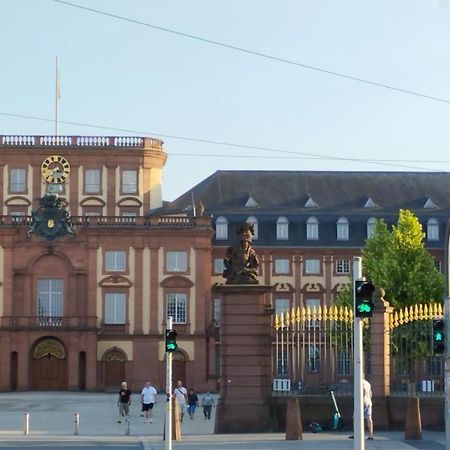 דירות Mannheim Zentrum Stadthaus Zimmer 5 מראה חיצוני תמונה
